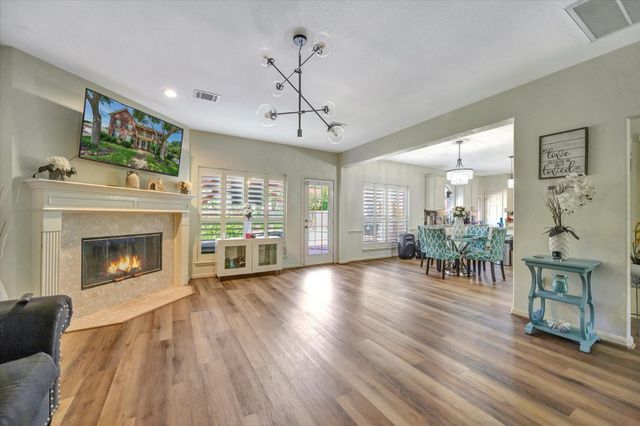 3602 Garrettsville Drive, Pearland, TX 77584