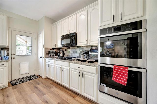 3602 Garrettsville Drive, Pearland, TX 77584