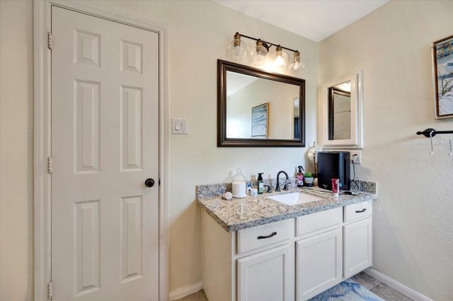 3602 Garrettsville Drive, Pearland, TX 77584