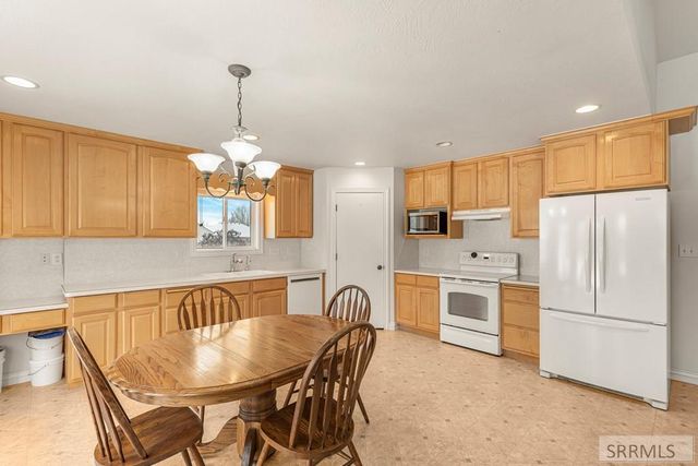 4388 E Aschli Lane, Idaho Falls, ID 83406