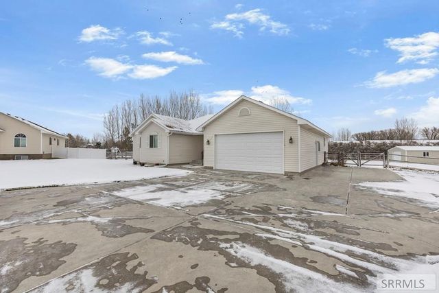 4388 E Aschli Lane, Idaho Falls, ID 83406