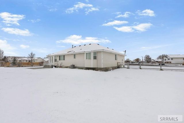 4388 E Aschli Lane, Idaho Falls, ID 83406