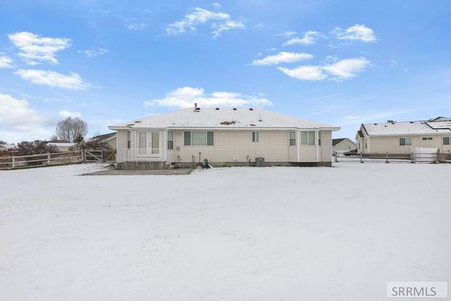 4388 E Aschli Lane, Idaho Falls, ID 83406