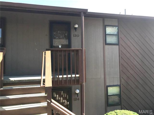122 ASHLEY Drive, Fairview Heights, IL 62208