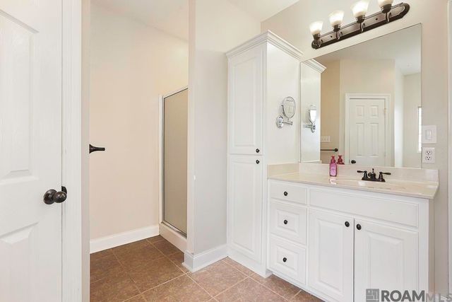 41131 Lakeway Cove Ave, Gonzales, LA 70737