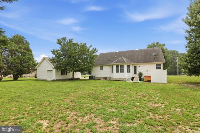 16495 OLD FURNACE RD, Georgetown, DE 19947