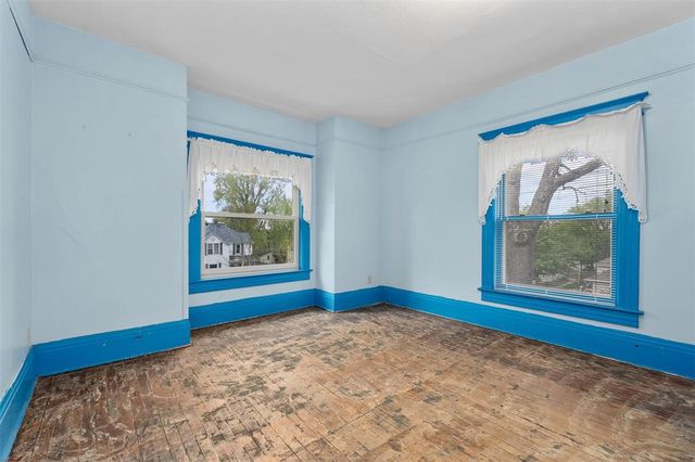 1558 E Madison Street, Eau Claire, WI 54703