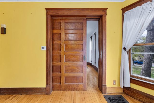 1558 E Madison Street, Eau Claire, WI 54703