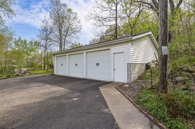 1558 E Madison Street, Eau Claire, WI 54703