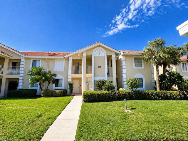 7719 Jewel LN 103, Naples, FL 34109