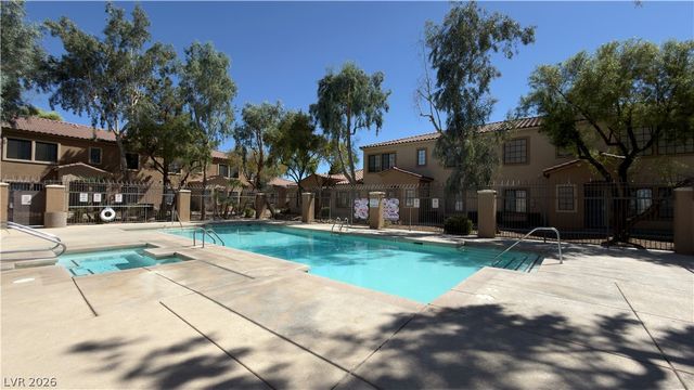2010 Rancho Lake Drive 204, Las Vegas, NV 89108