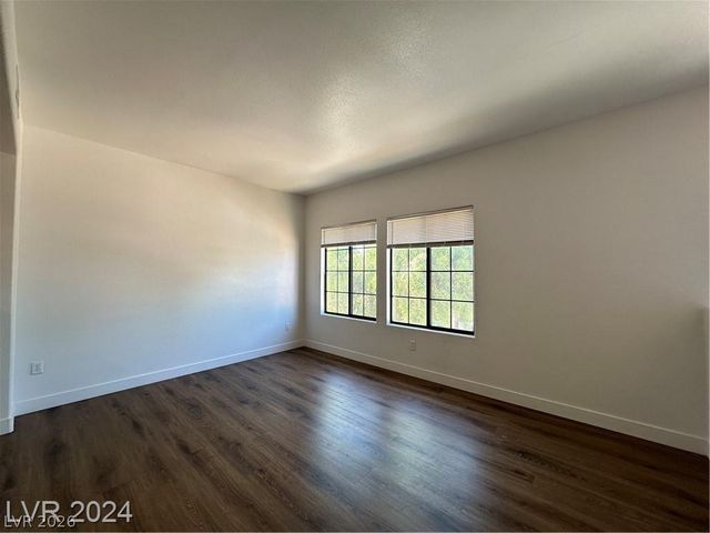 2010 Rancho Lake Drive 204, Las Vegas, NV 89108