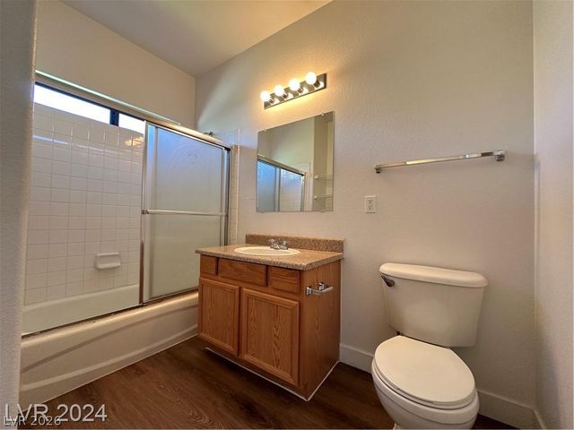 2010 Rancho Lake Drive 204, Las Vegas, NV 89108