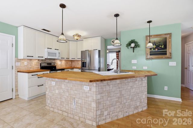 6306 Trevor Simpson Drive, Indian Trail, NC 28079