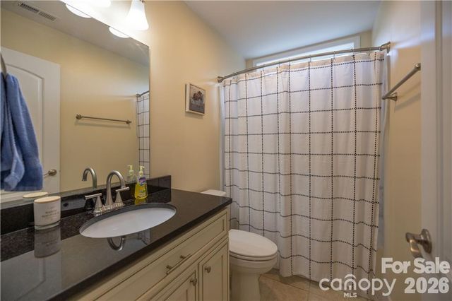 101 Towne Place, Clyde, NC 28721