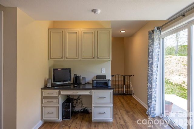 101 Towne Place, Clyde, NC 28721