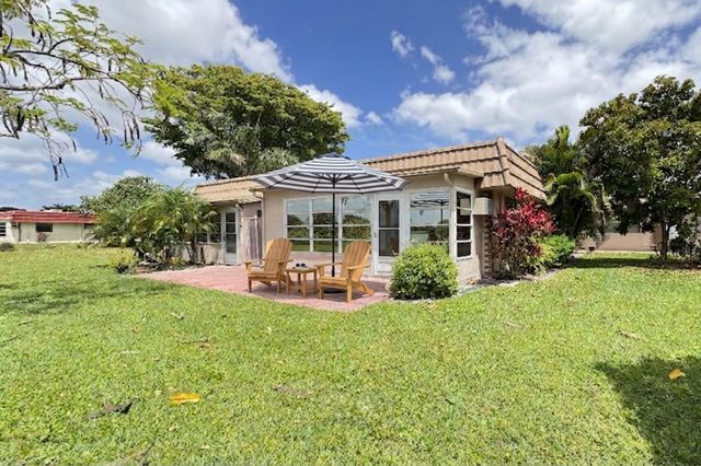 220 Seville J, Delray Beach, FL 33446