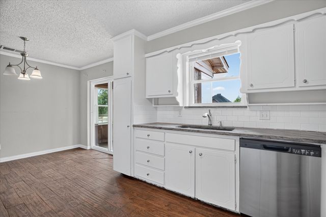 12653 fm 2331, Godley, TX 76044