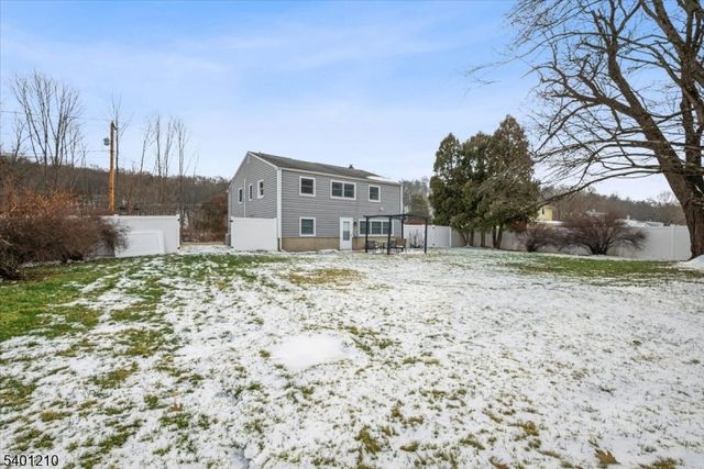 827 Limecrest Rd, Andover Twp., NJ 07860