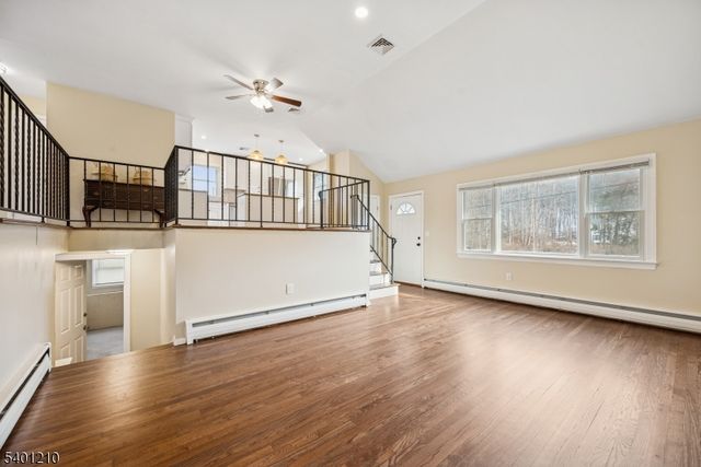 827 Limecrest Rd, Andover Twp., NJ 07860