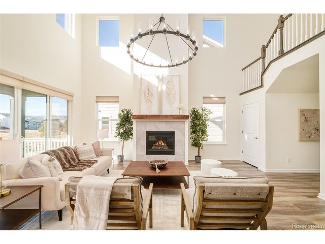 98 Simmental Loop, Castle Rock, CO 80104