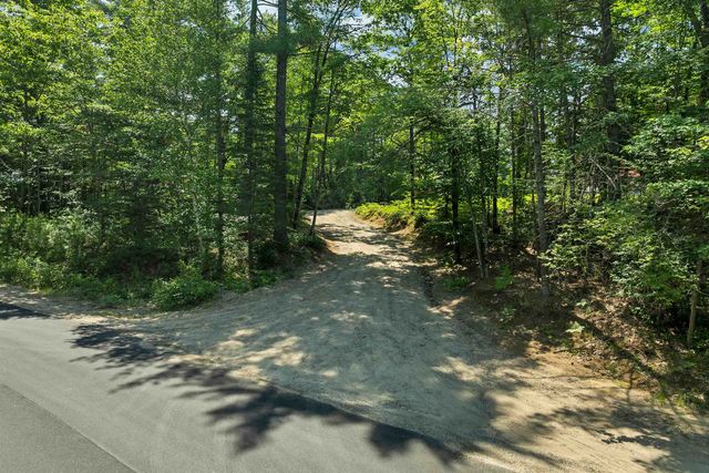 258 Pine River Road, Effingham, NH 03882