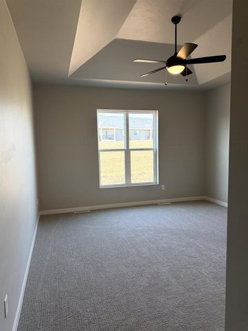 1433 DIVINITY DRIVE, De Pere, WI 54115