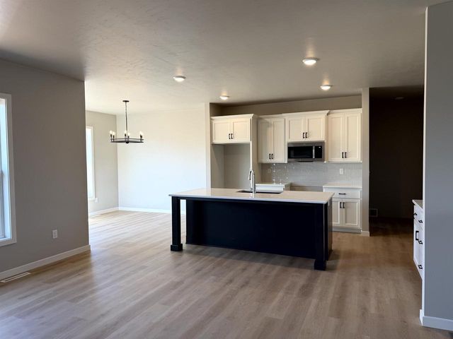 1433 DIVINITY DRIVE, De Pere, WI 54115