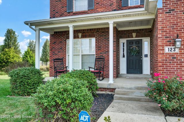 123 Twin Eagles Pkwy, Mt Washington, KY 40047