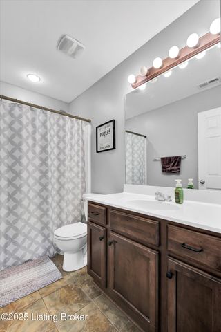 123 Twin Eagles Pkwy, Mt Washington, KY 40047