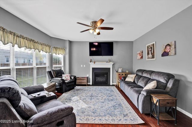 123 Twin Eagles Pkwy, Mt Washington, KY 40047