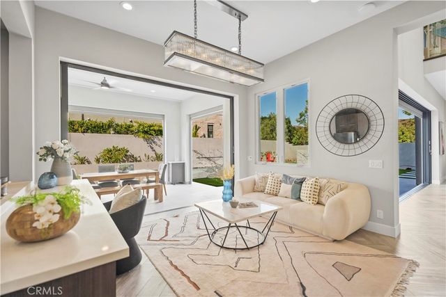 55 Hartman, Irvine, CA 92618