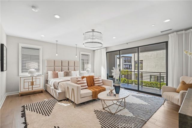 55 Hartman, Irvine, CA 92618