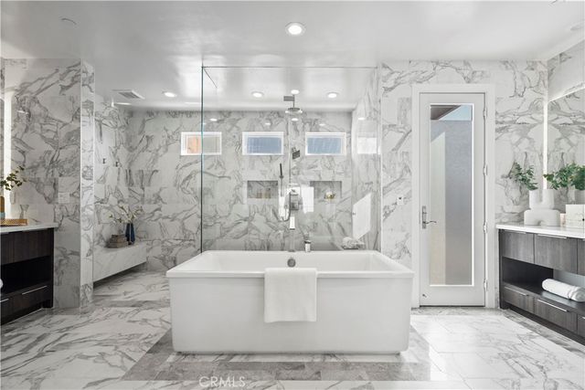 55 Hartman, Irvine, CA 92618