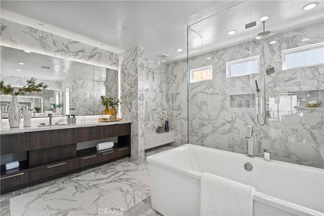 55 Hartman, Irvine, CA 92618