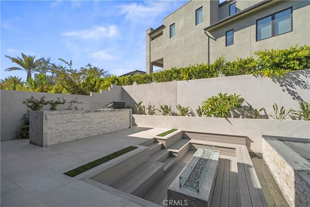 55 Hartman, Irvine, CA 92618