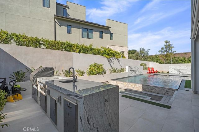 55 Hartman, Irvine, CA 92618