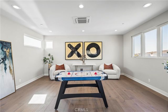 55 Hartman, Irvine, CA 92618