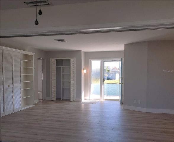 531 S NEPONSIT DRIVE, Venice, FL 34293