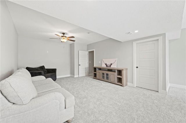 17970 NW 130th Street, Platte City, MO 64079