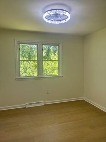 4514 SIMMONS LN, Temple Hills, MD 20748
