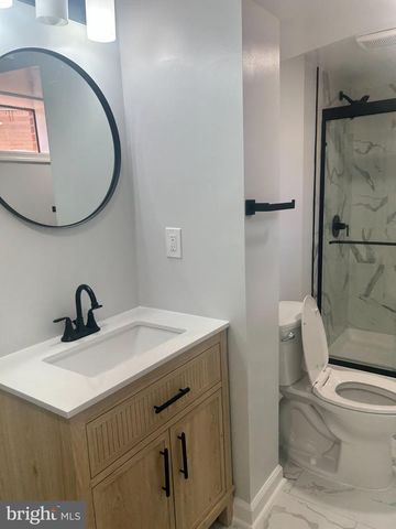 4514 SIMMONS LN, Temple Hills, MD 20748