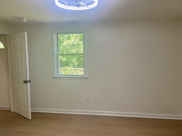 4514 SIMMONS LN, Temple Hills, MD 20748