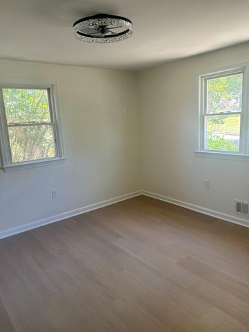 4514 SIMMONS LN, Temple Hills, MD 20748