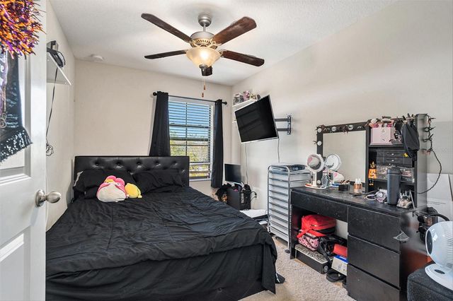 4022 WILD SENNA BOULEVARD, Tampa, FL 33619