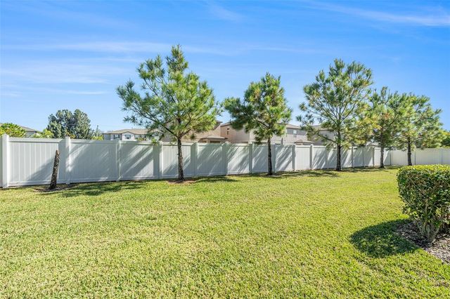 4022 WILD SENNA BOULEVARD, Tampa, FL 33619