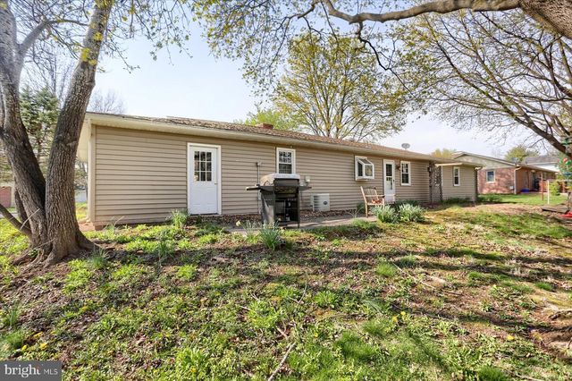 230 EWELL AVE, Gettysburg, PA 17325