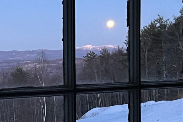 35 Pinnacle Ridge Road, Meredith, NH 03253