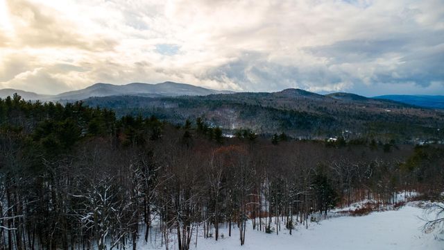 35 Pinnacle Ridge Road, Meredith, NH 03253