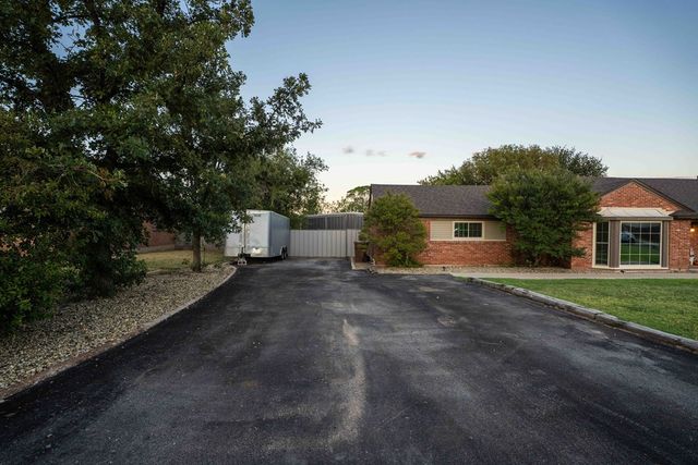 2805 Navajo Drive, Big Spring, TX 79720